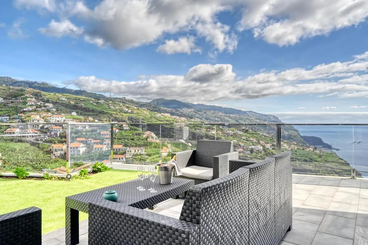 بونتا دو سول Sunrise Villa, A Home In Madeira فيلة بونتا دو سول