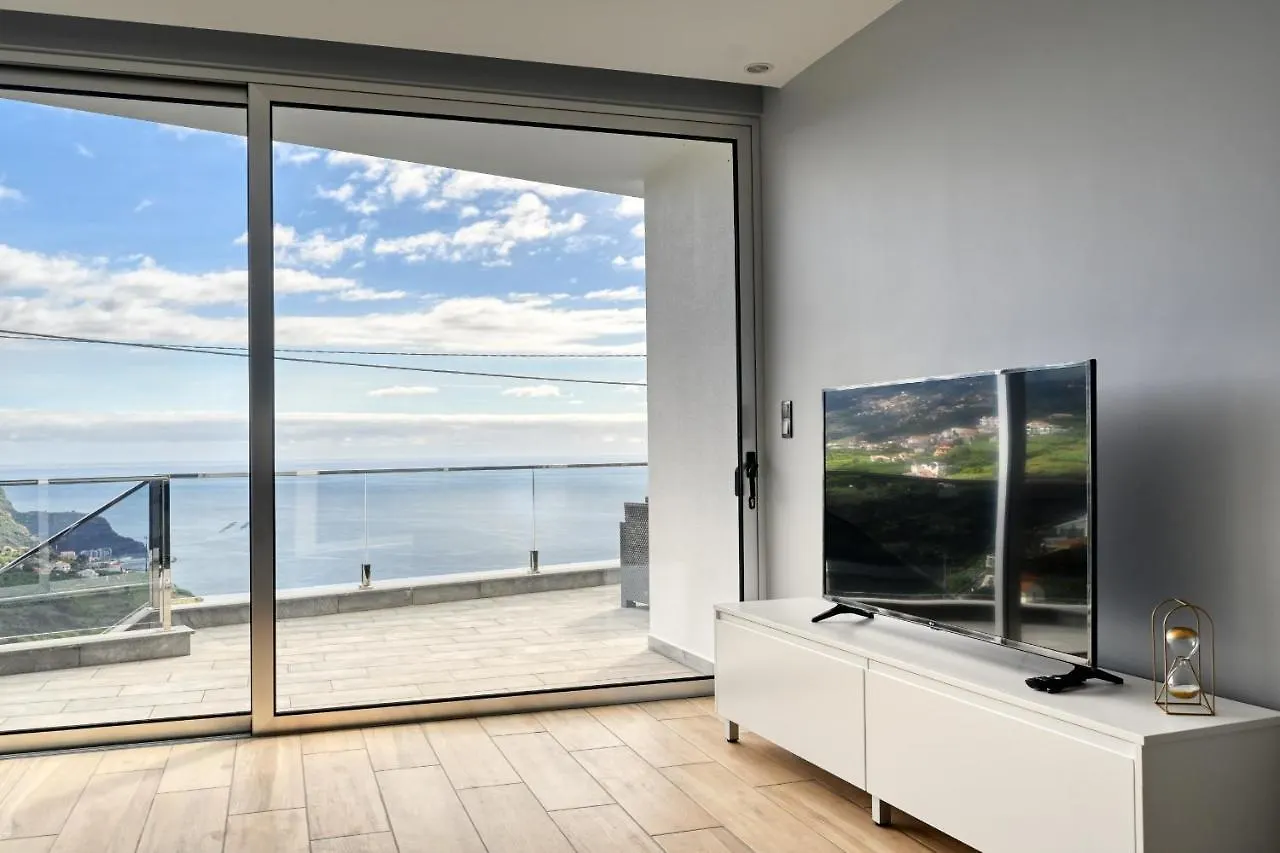 بونتا دو سول Sunrise Villa, A Home In Madeira
